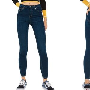 TopShop “jamie jeans” size 26.